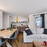 Ferienhaus Escape House In *
